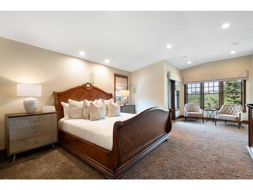 3 Aspen Ridge Court Sw, Calgary, AB - Indoor Photo Showing Bedroom