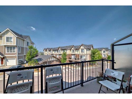 940 Sherwood Boulevard Nw, Calgary, AB - Outdoor