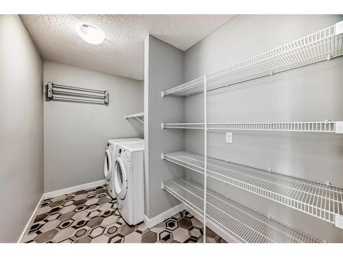 5 Sage Meadows Park Nw, Calgary, AB - Indoor Photo Showing Laundry Room