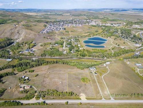 300 16Th Avenue Sw, Rural Foothills County, AB 