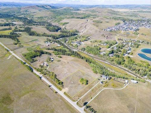 300 16Th Avenue Sw, Rural Foothills County, AB 