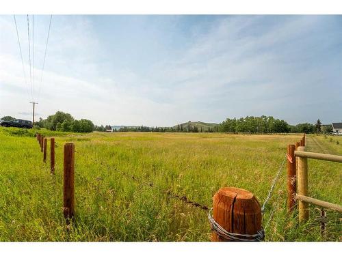 300 16Th Avenue Sw, Rural Foothills County, AB 