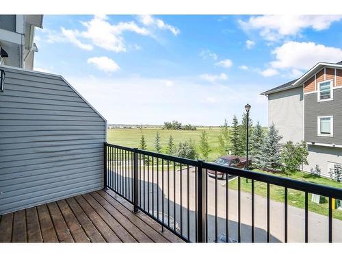 16 Stonehouse Crescent Nw, High River, AB - Outdoor With Exterior