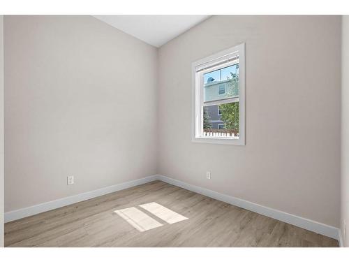 16 Stonehouse Crescent Nw, High River, AB - Indoor Photo Showing Other Room