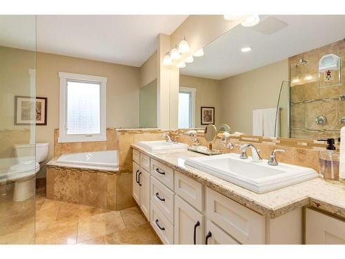 456 Wilderness Drive Se, Calgary, AB - Indoor Photo Showing Bathroom