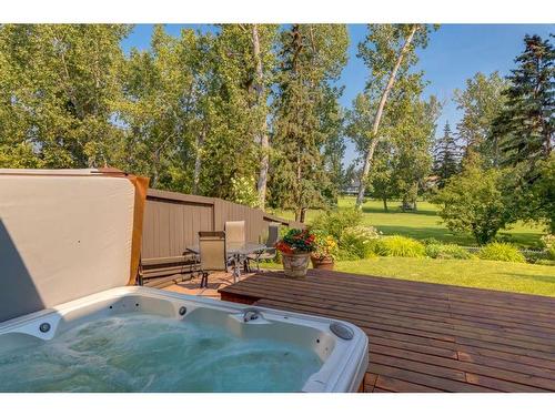 456 Wilderness Drive Se, Calgary, AB - Outdoor With Deck Patio Veranda