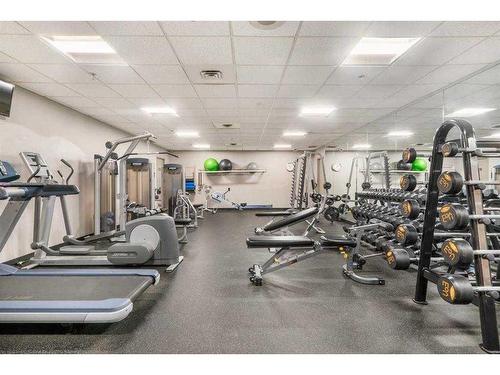 1505-1100 8 Avenue Sw, Calgary, AB - Indoor Photo Showing Gym Room