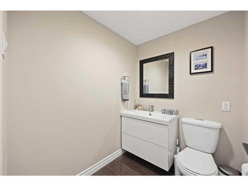 1505-1100 8 Avenue Sw, Calgary, AB - Indoor Photo Showing Bathroom