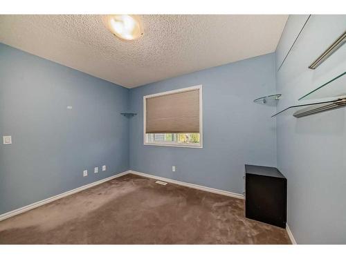 344 West Creek Boulevard, Chestermere, AB - Indoor Photo Showing Other Room