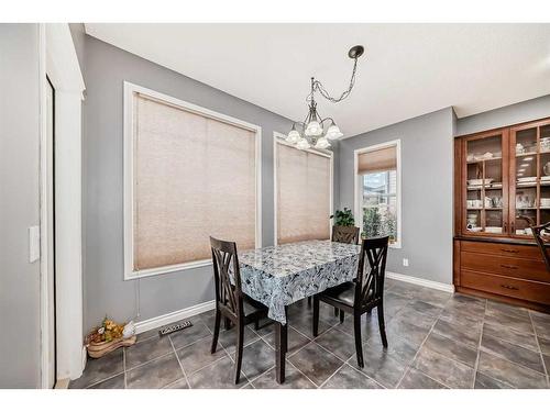 344 West Creek Boulevard, Chestermere, AB - Indoor Photo Showing Dining Room