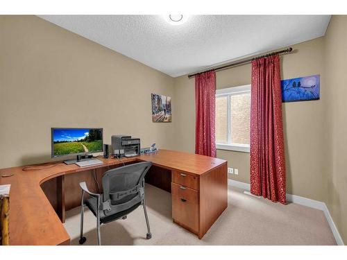 72 Sherwood Way Nw, Calgary, AB - Indoor Photo Showing Office