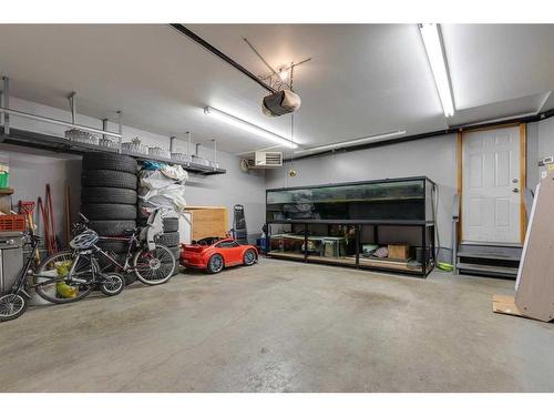 244 Fresno Place Ne, Calgary, AB - Indoor Photo Showing Garage