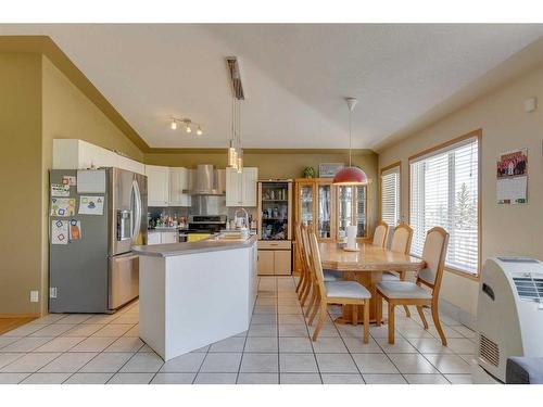 244 Fresno Place Ne, Calgary, AB - Indoor