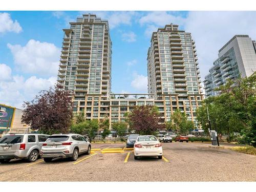 1726-222 Riverfront Avenue Sw, Calgary, AB - Outdoor With Facade