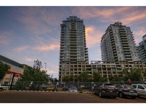 1726-222 Riverfront Avenue Sw, Calgary, AB - Outdoor With Facade