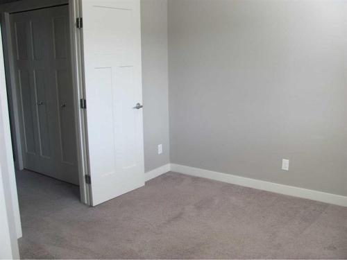 1559 Symons Valley Parkway Nw, Calgary, AB - Indoor Photo Showing Other Room