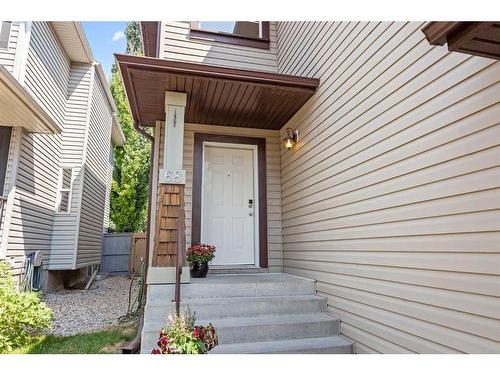 68 Cranfield Gardens Se, Calgary, AB - Outdoor With Facade