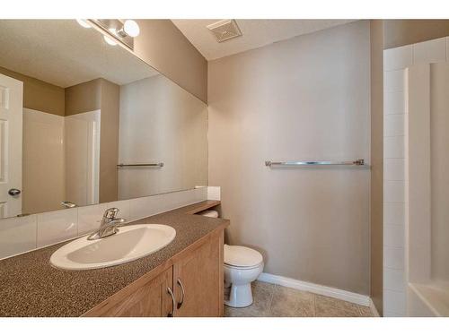 115 Hidden Creek Cove Nw, Calgary, AB - Indoor Photo Showing Bathroom