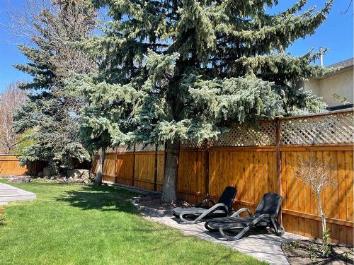 65 Shawnee Crescent Sw, Calgary, AB - Outdoor