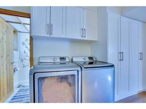 42 Lake Ere Estates, Chestermere, AB - Indoor Photo Showing Laundry Room