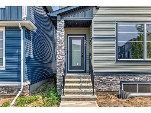 22 Amblehurst Way Nw, Calgary, AB - Outdoor