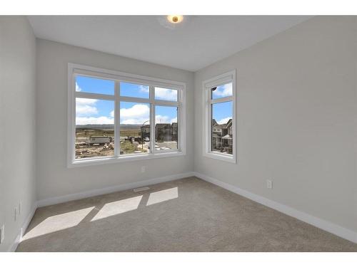 103-562 Seton Circle Se, Calgary, AB - Indoor Photo Showing Other Room