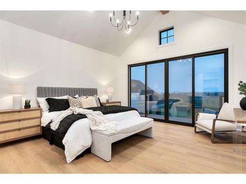 12808 Canso Crescent Sw, Calgary, AB - Indoor Photo Showing Bedroom