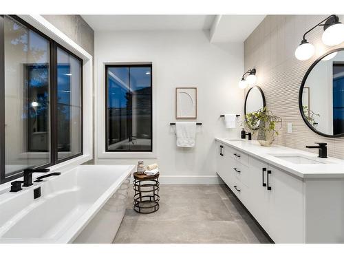 12808 Canso Crescent Sw, Calgary, AB - Indoor Photo Showing Bathroom