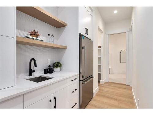 12808 Canso Crescent Sw, Calgary, AB - Indoor Photo Showing Kitchen