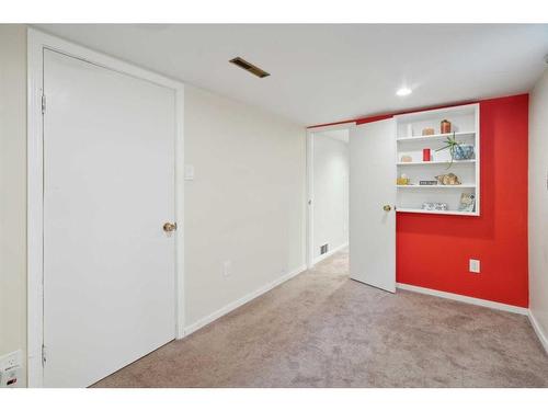 1604 16 Avenue Sw, Calgary, AB - Indoor Photo Showing Other Room