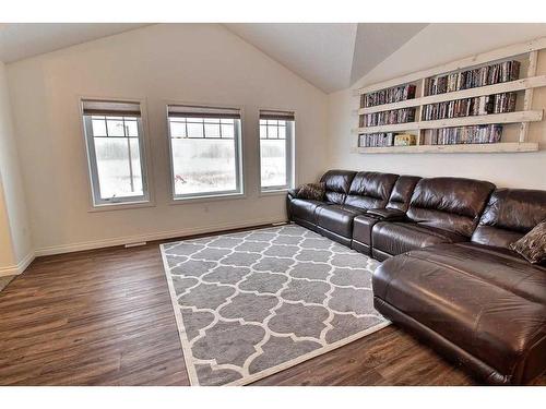 Sw 20-50-1 Sw 20-50-1-W4 Range, Blackfoot, AB - Indoor Photo Showing Living Room