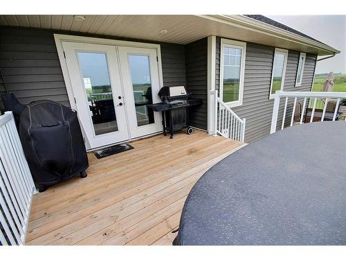 Sw 20-50-1 Sw 20-50-1-W4 Range, Blackfoot, AB - Outdoor With Deck Patio Veranda With Exterior