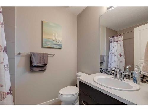 402-1320 1 Street Se, Calgary, AB - Indoor Photo Showing Bathroom