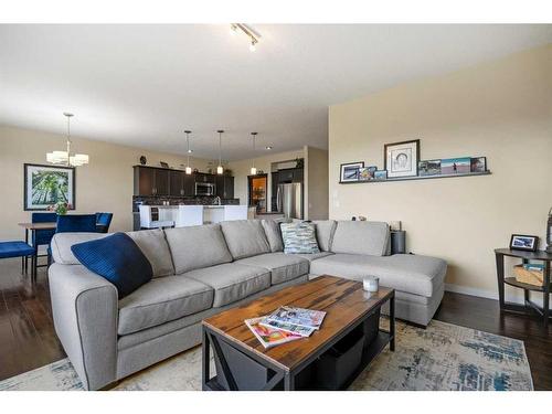 84 Sage Valley Park Nw, Calgary, AB - Indoor Photo Showing Living Room