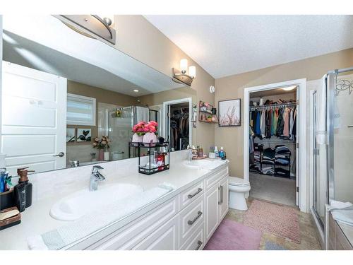 63 Cornerstone Passage Ne, Calgary, AB - Indoor Photo Showing Bathroom