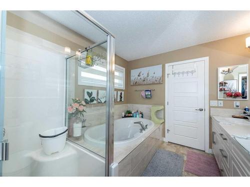 63 Cornerstone Passage Ne, Calgary, AB - Indoor Photo Showing Bathroom