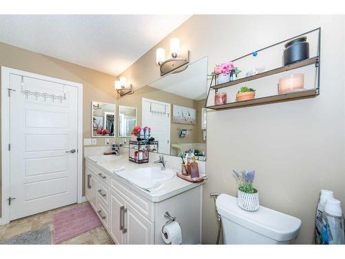 63 Cornerstone Passage Ne, Calgary, AB - Indoor Photo Showing Bathroom