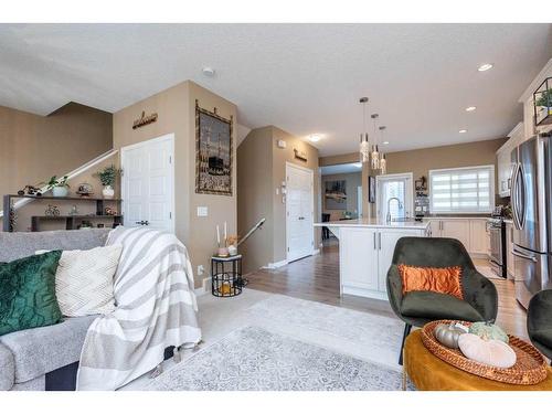 63 Cornerstone Passage Ne, Calgary, AB - Indoor Photo Showing Living Room