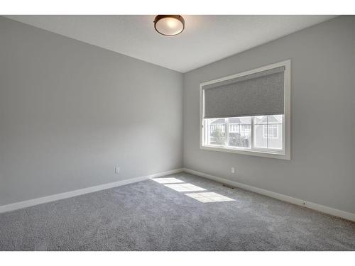 280 Masters Cove Se, Calgary, AB - Indoor Photo Showing Other Room