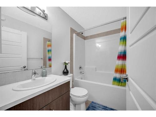 1564 Cornerstone Boulevard Ne, Calgary, AB - Indoor Photo Showing Bathroom