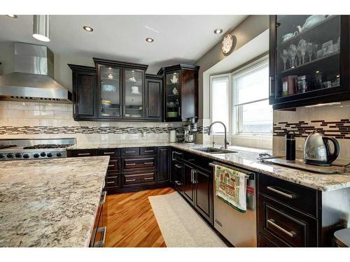 3 October Gold Gate, Rural Rocky View County, AB - Indoor Photo Showing Kitchen