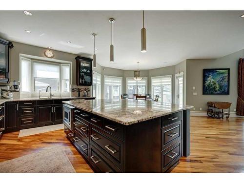 3 October Gold Gate, Rural Rocky View County, AB - Indoor Photo Showing Kitchen With Upgraded Kitchen