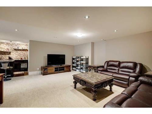 3 October Gold Gate, Rural Rocky View County, AB - Indoor Photo Showing Living Room