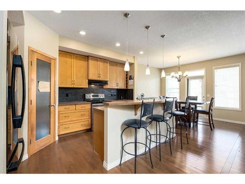 40 Copperstone Gate Se, Calgary, AB - Indoor Photo Showing Other Room