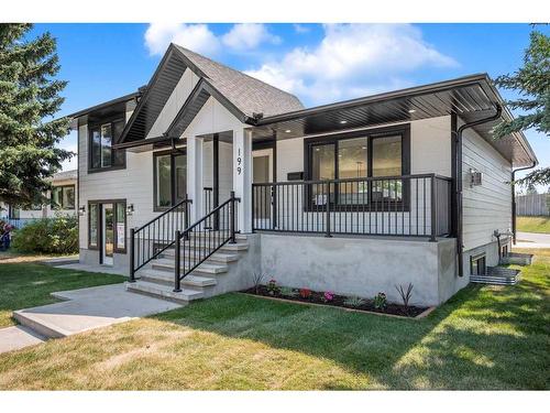 199 Westview Drive Sw, Calgary, AB - Outdoor With Deck Patio Veranda