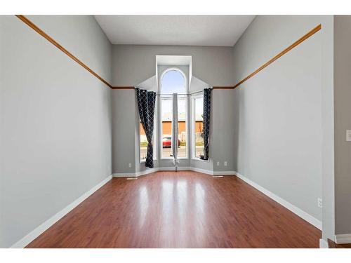 6567 Martingrove Drive Ne, Calgary, AB - Indoor Photo Showing Other Room