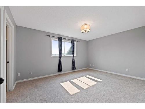 6567 Martingrove Drive Ne, Calgary, AB - Indoor Photo Showing Other Room