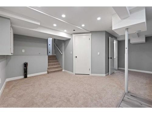 6567 Martingrove Drive Ne, Calgary, AB - Indoor