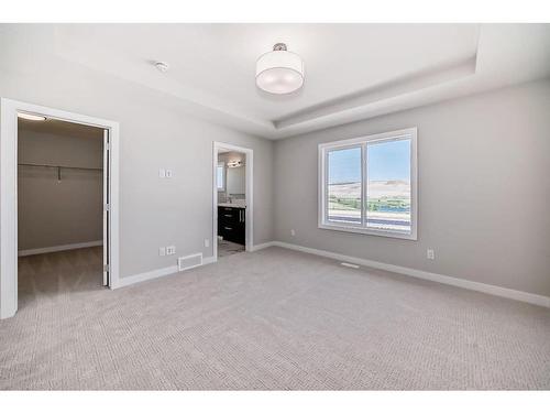 544 Walgrove Boulevard Se, Calgary, AB - Indoor Photo Showing Other Room