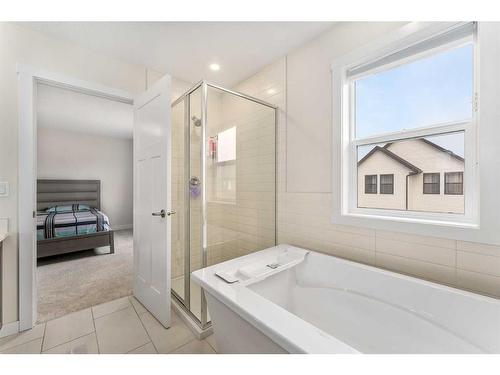 1167 Copperfield Boulevard Se, Calgary, AB - Indoor Photo Showing Bathroom